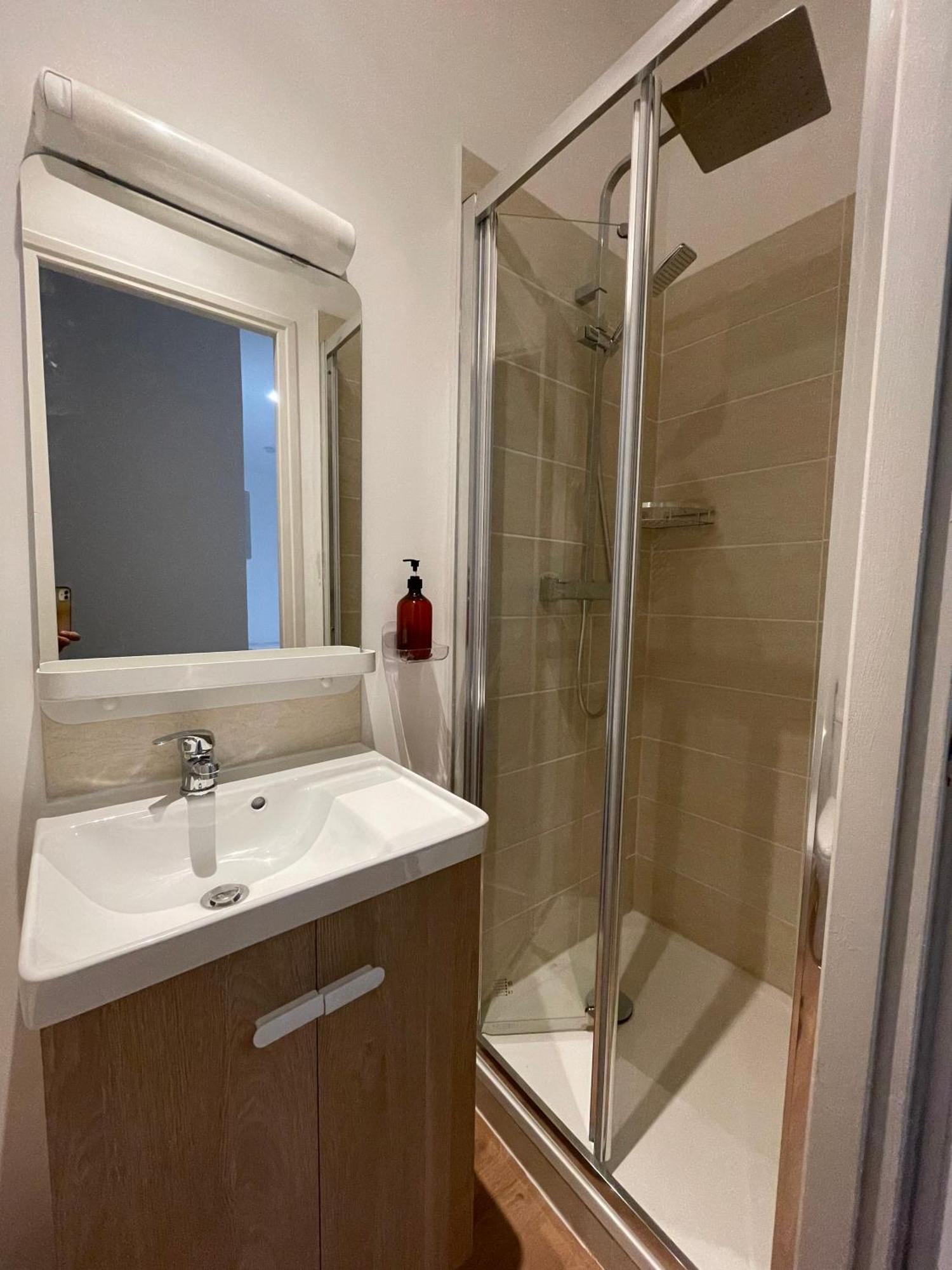 Edenly Stay Saint-Quentin  Zewnętrze zdjęcie