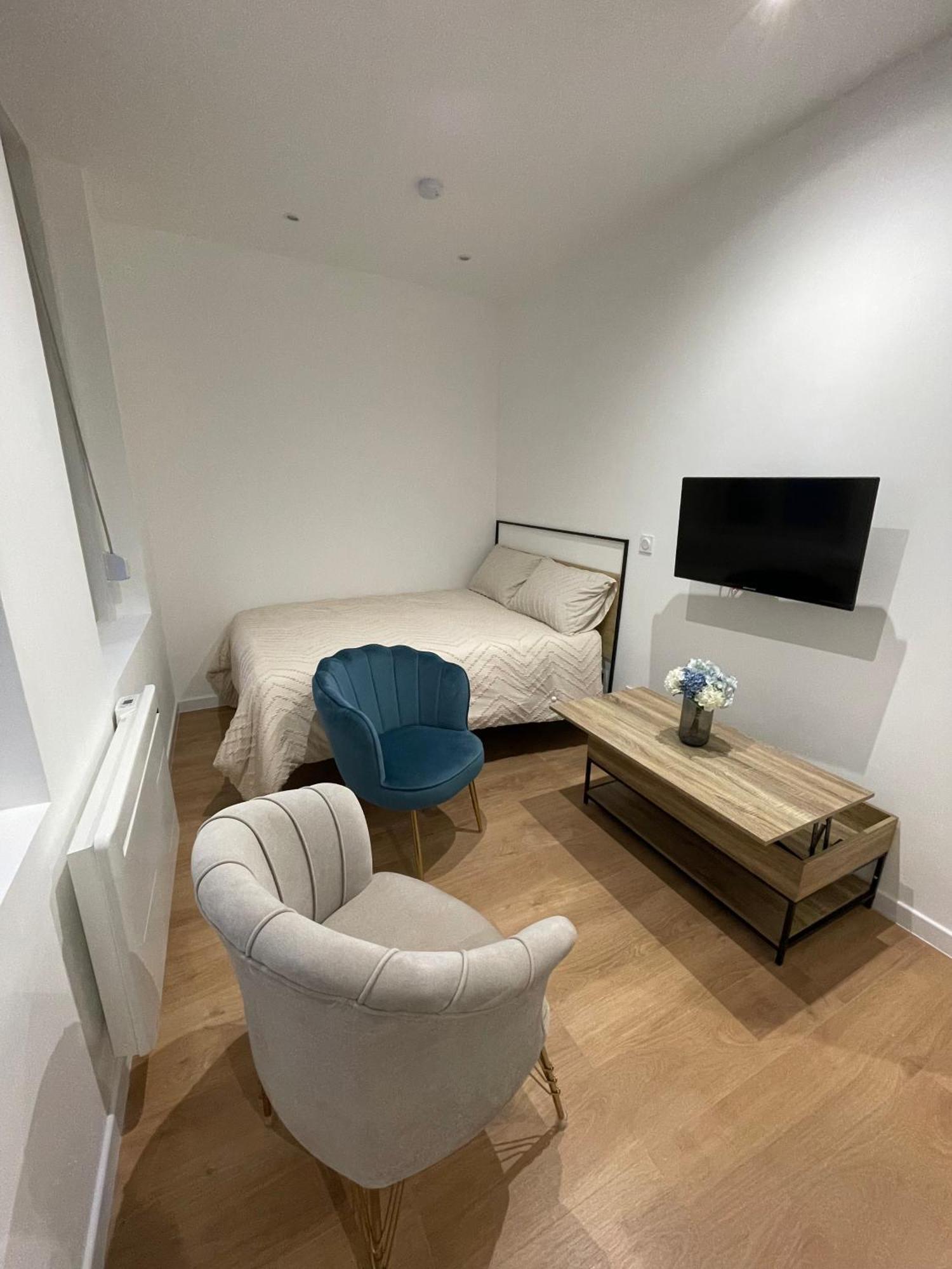 Edenly Stay Saint-Quentin  Zewnętrze zdjęcie
